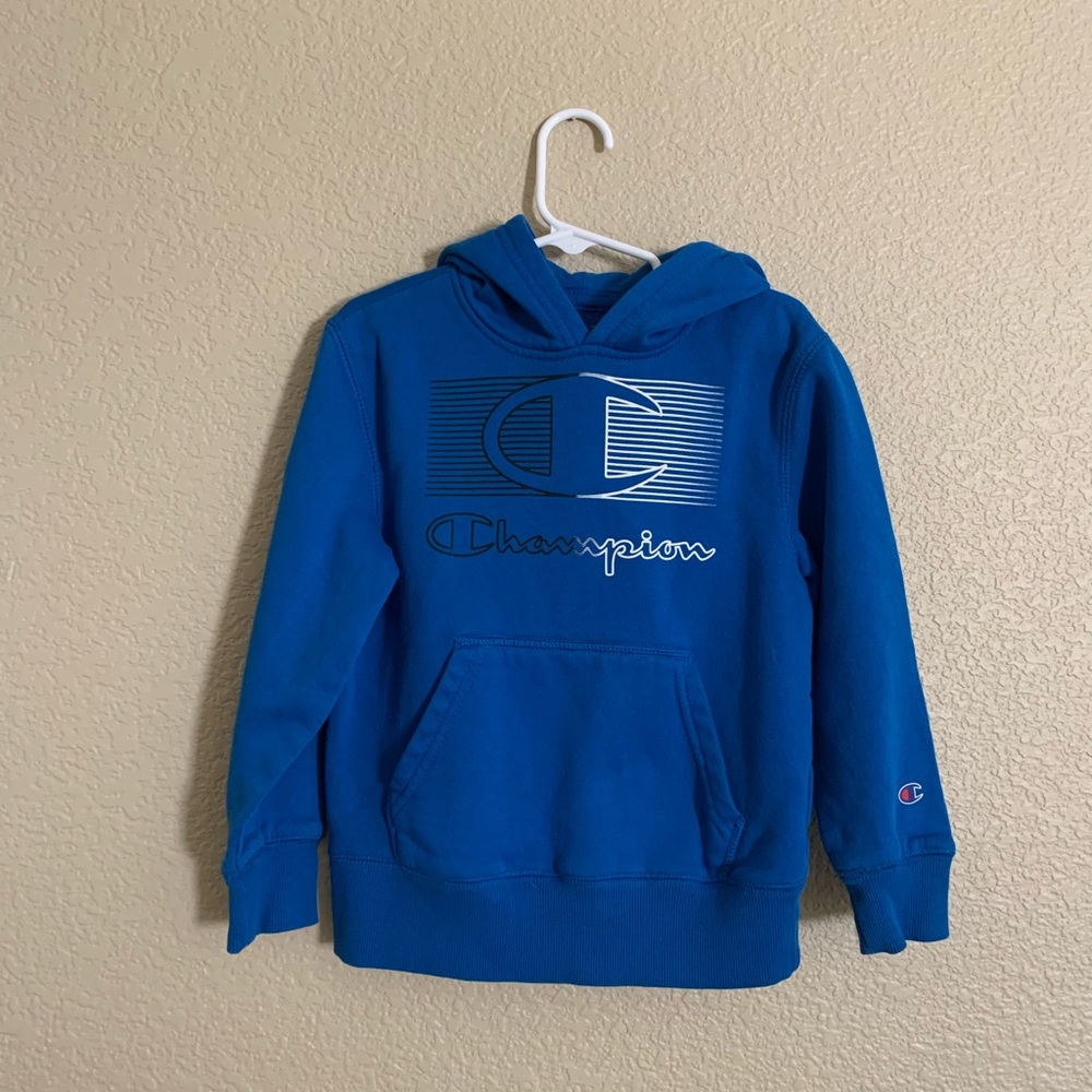 Boy’s champion hoodie
